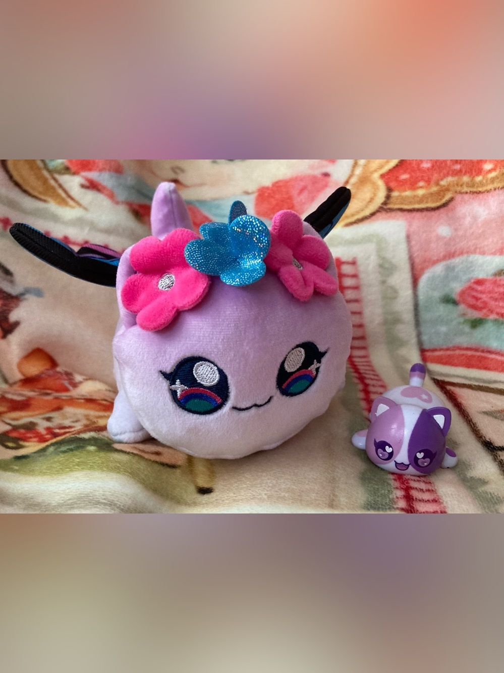 Aphmau MeeMeows Plushie and Figurine Duo